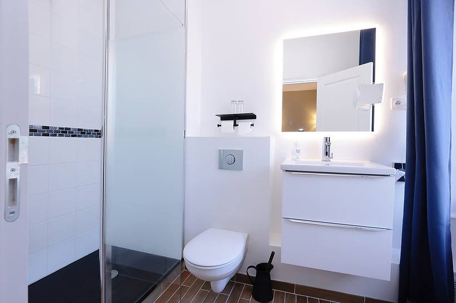 Chambre PMR · photo 3